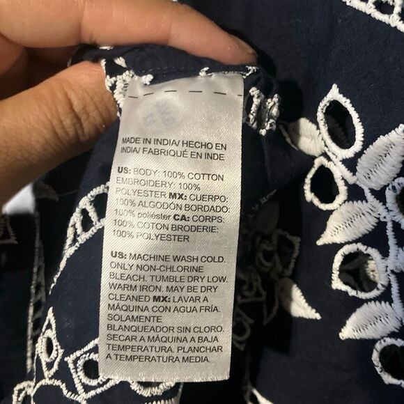 Chicos Black & White Eyelet Embroidered Cut Out Blouse Sz 3 US 16/18 #760 - Picture 9 of 9